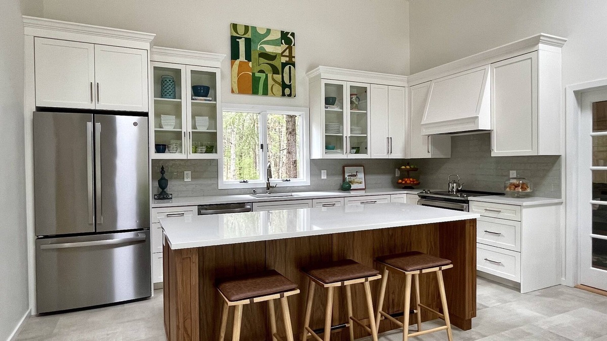 Northwest Harbor House | NEWLY Renovated kitchen & baths, CLEAN, Cozy, Bright, Beautiful, Well-Appointed