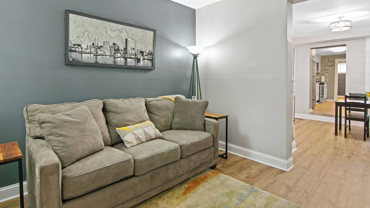 Upper Fells Point House | Newly Renovated Pet Friendly Row Home in Fells Point - Patterson Park