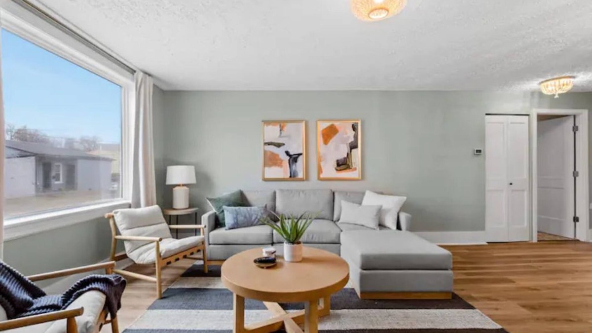 Germantown House | Newly Renovated |Private Yard | Close to Downtown