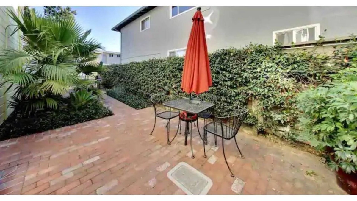 Downtown North Apartment | Newly Renovated Studio w/Bathroom Unit #4