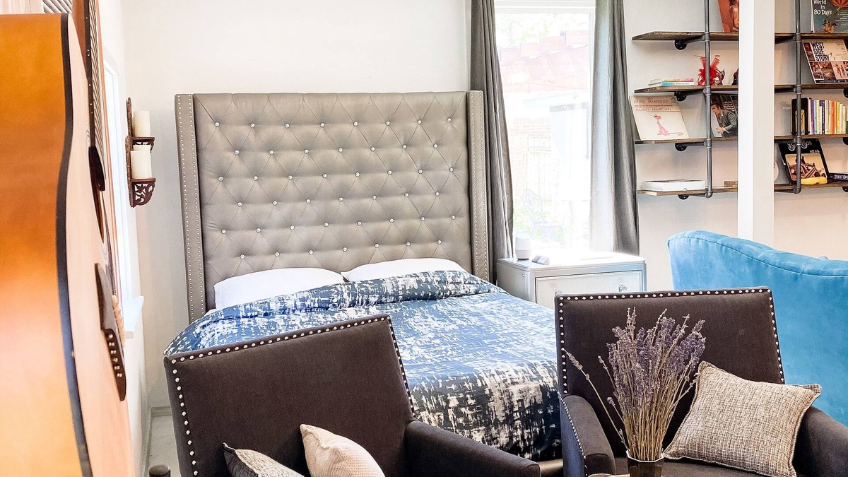 Pearland House | Newly Renovated Texas Style Studio