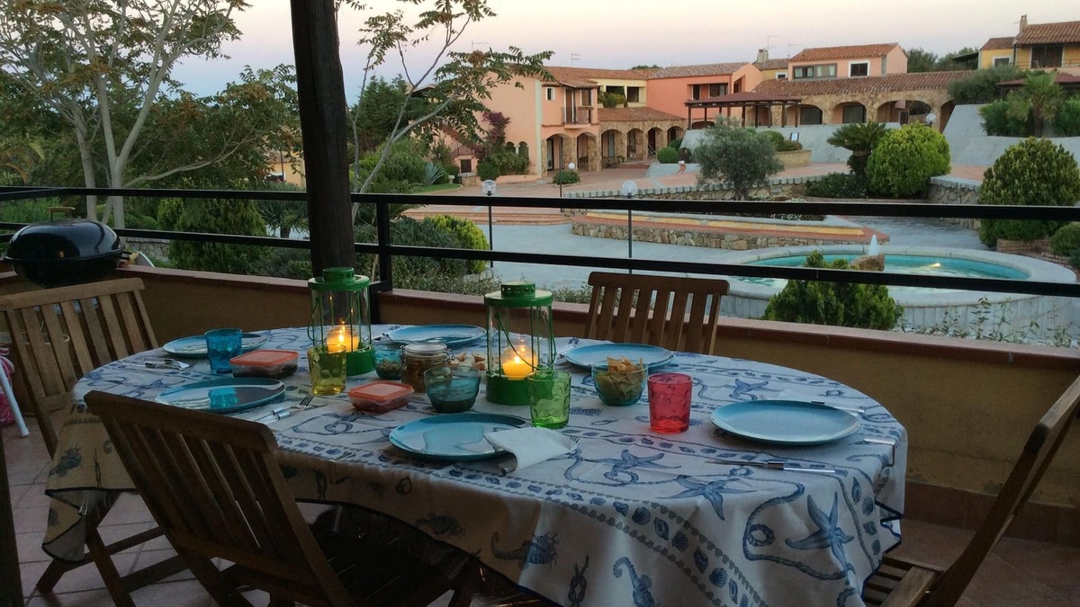 Porto Pollo Apartment | Newly renovated three-room apartment in the heart of the Borgo di Porto Pollo! COD.IUN:R6518