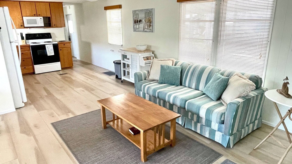 New Port Richey House | Newly Renovated + Great Location by Historic New Port Richey & the Ocean/Beach!