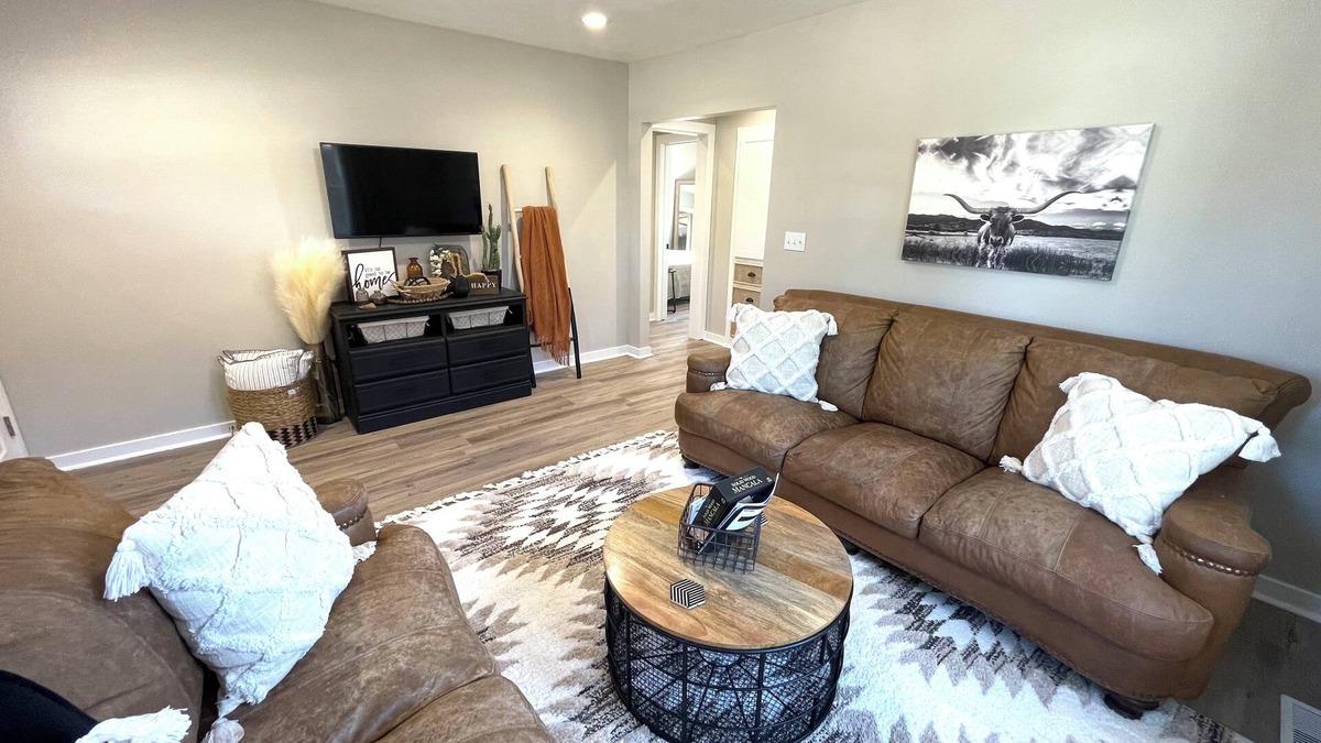 Wa Keeney Other | Newly renovated!