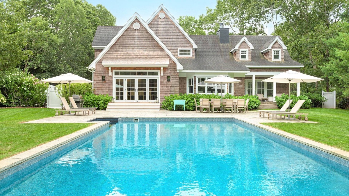 Wainscott Woods House | Newly Renovated Wainscott Retreat - Bike to the Beach, Central Location!
