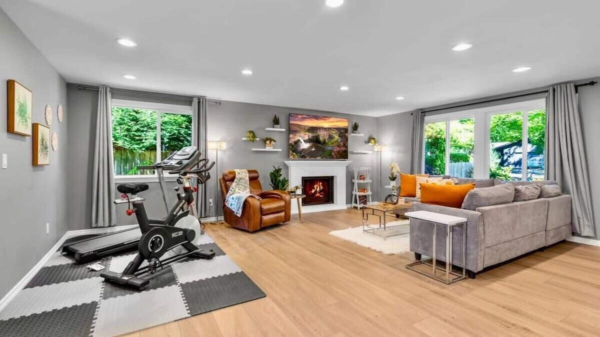 South Juanita House | Newly Updated 1F Kirkland House w/AC| Min to I405