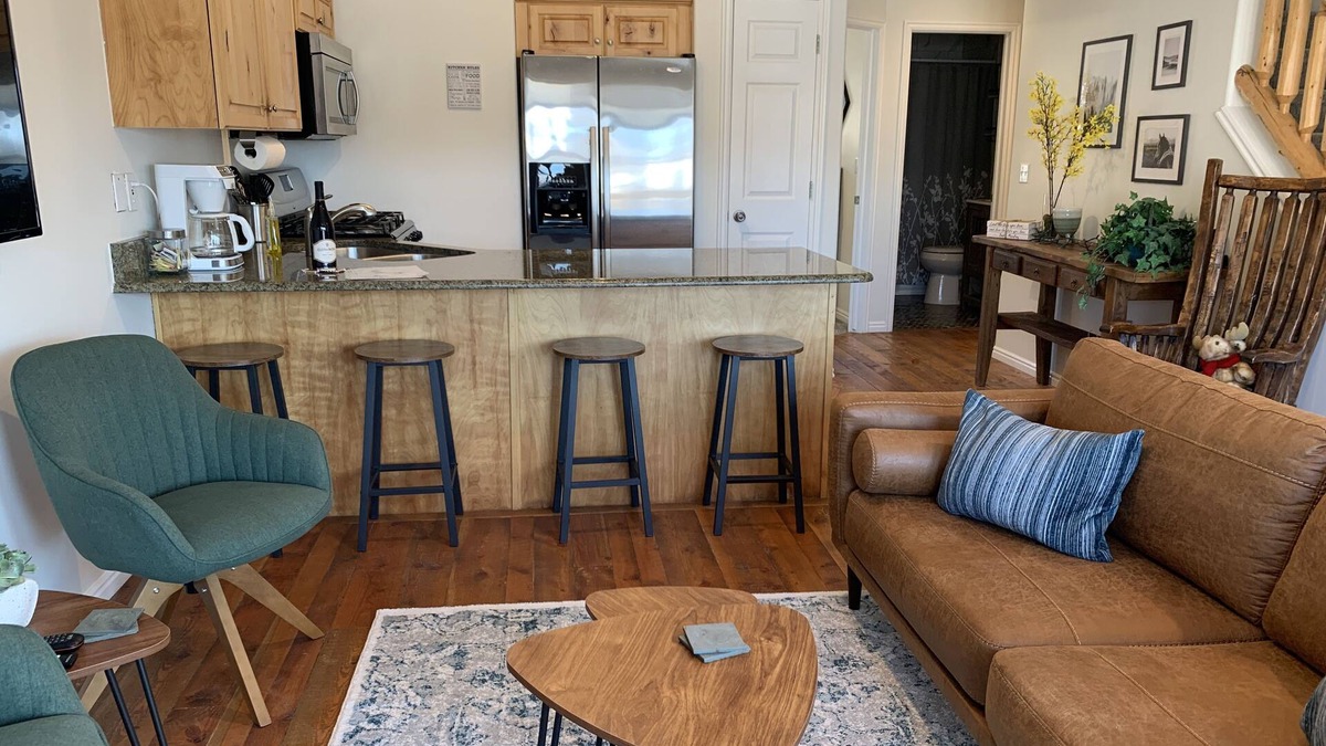 Eden Condo | Newly updated 2 bedroom/bath condo close to 3 ski areas