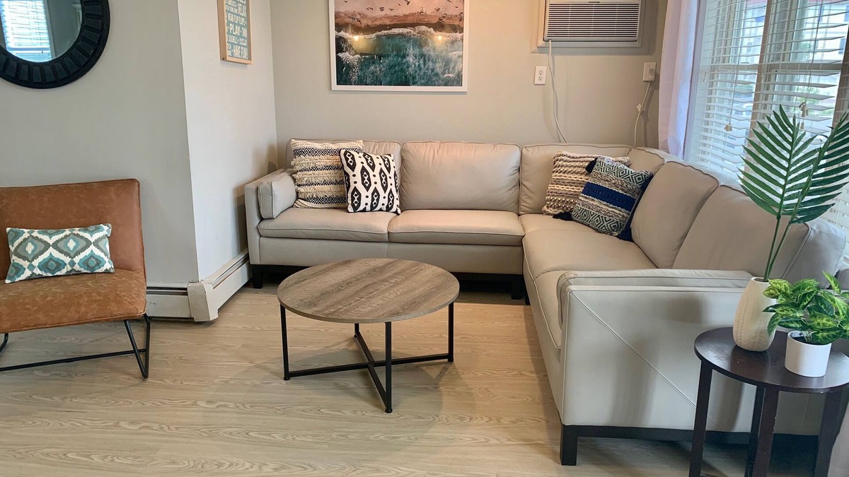North End Condo | Newly Updated! Beautiful Beach Getaway. Steps to Beach. Newly Updated