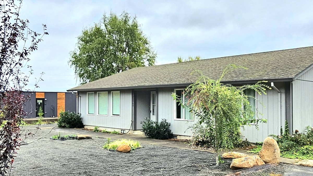 Hillsboro House | Newly Updated House on Huge Land