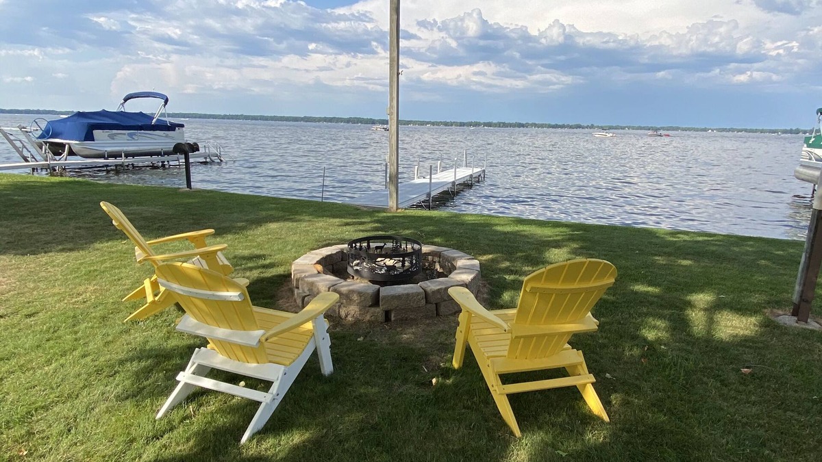 Prudenville House | Newly updated Lakefront Houghton Lake home - close to popular sandbar.