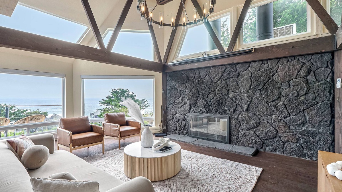 Moss Beach House | Newly Updated w breathtaking ocean view in Moss beach Close to San Francisco