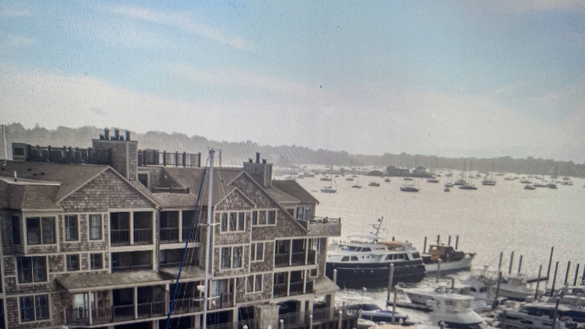Historic Hill Condo | Newport 2-bedroom condo in prime location.