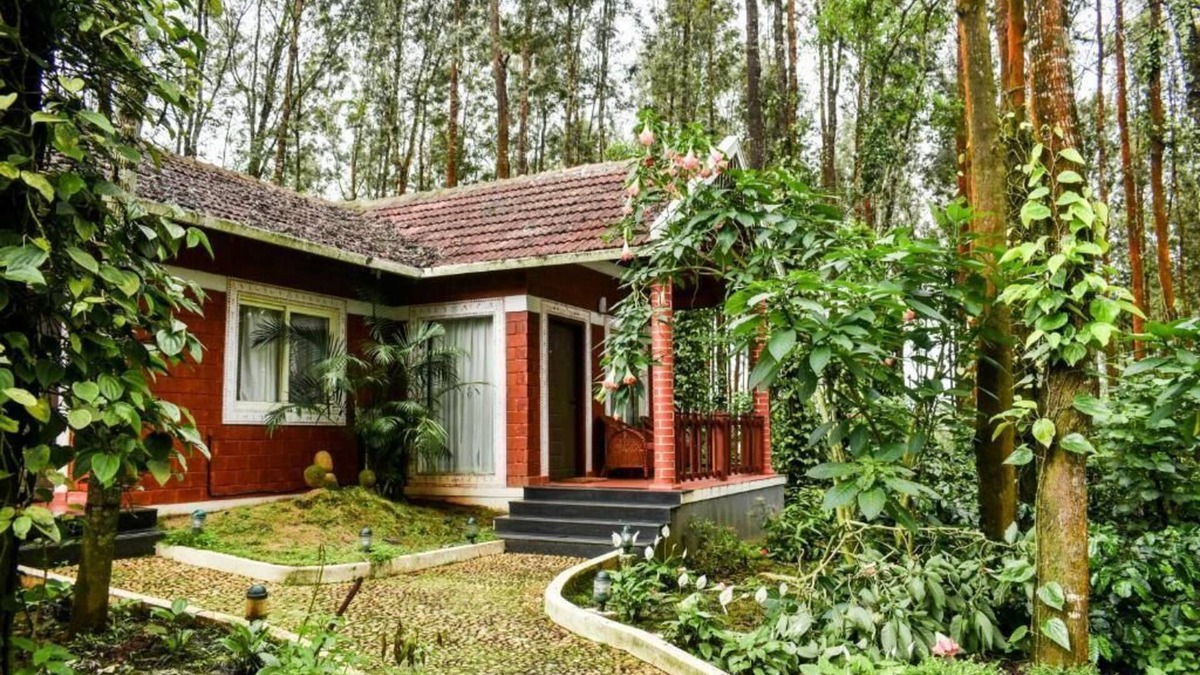 Vastare Resort | Nexstay Coffee Grove Resort