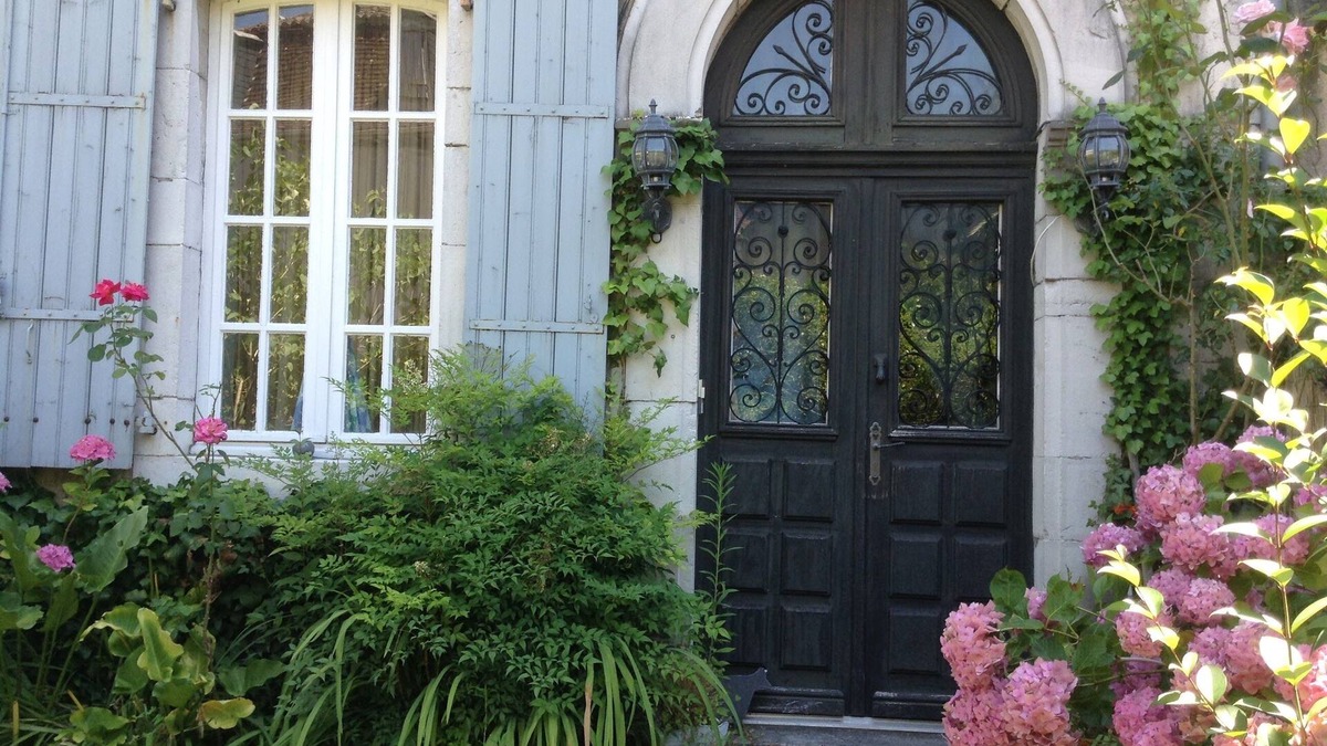 Salies-de-Bearn House | Next to the first floor of a charming and central historical house
