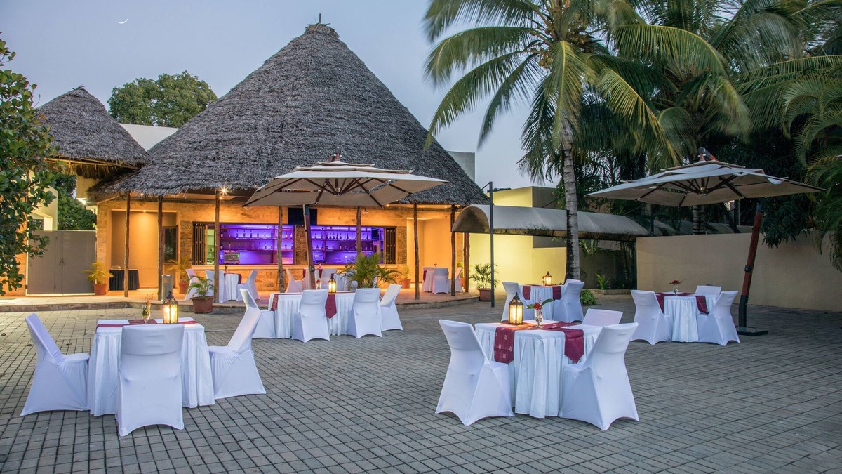Chuini Hotel | Ngalawa Hotel & Resort