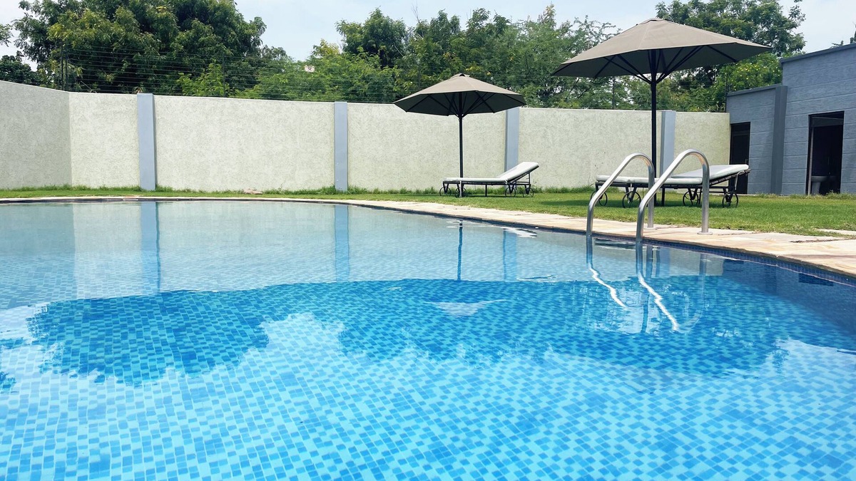 Mto wa Mbu Bed & Breakfast | Ngare Lodge