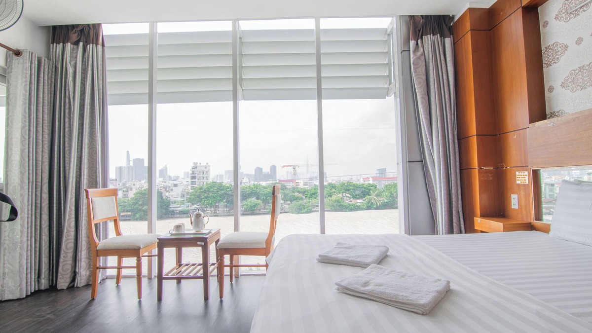 Tan Thuan Dong Hotel | Ngoc Tung Hotel