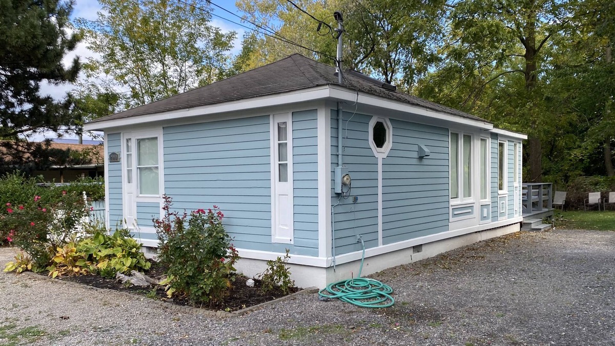 Youngstown Cottage | Niagara Falls - Cottage near Niagara Falls NY