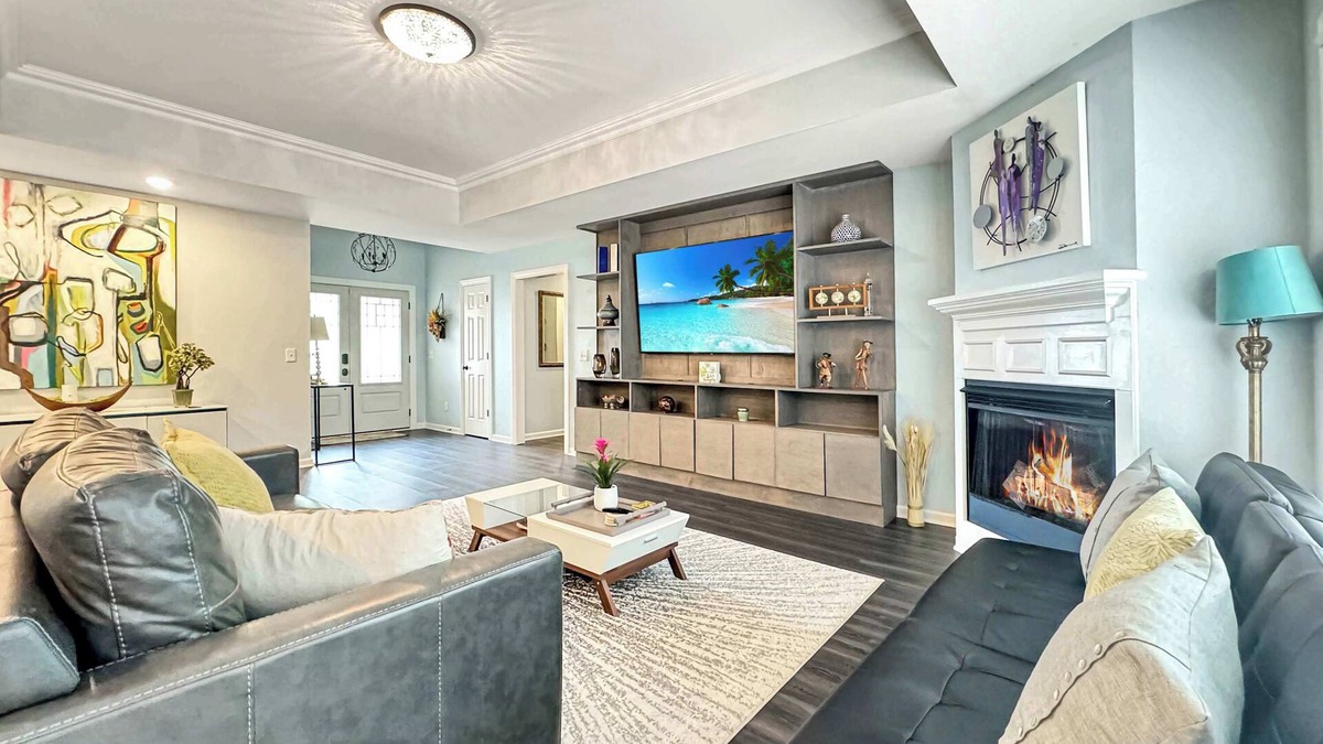 Bentonville - Fayetteville House | Niagara Retreat in the Heart of NWA