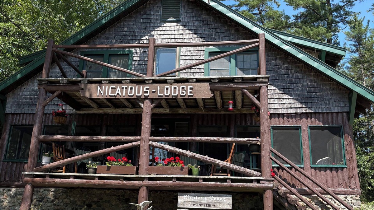 East Hancock Cabin | Nicatous Lake Lodge & Cabins