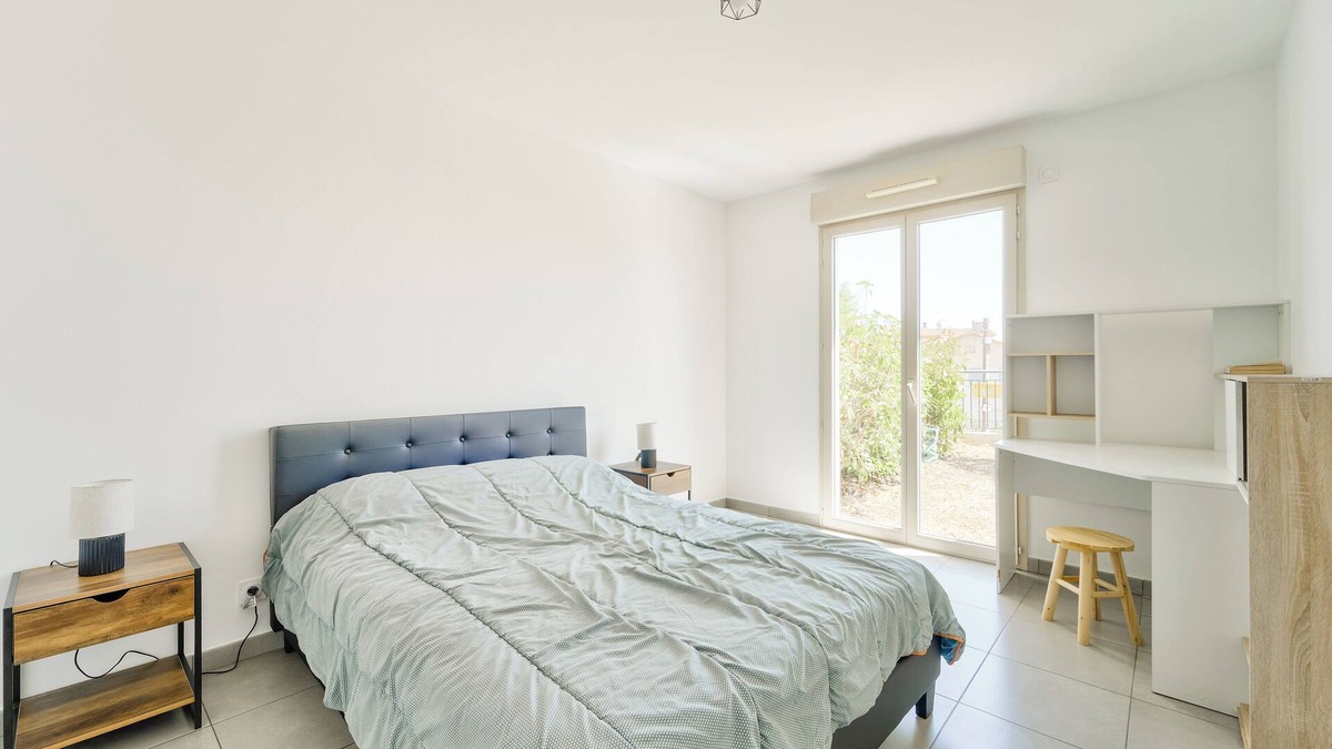 Nice Apartment | Nice 1BR Flat with garden and private parking