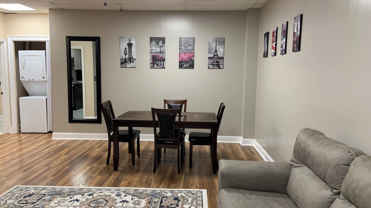 Glen Iris Apartment | Nice 2-bedroom apartment great location 5 min to UAB and downtown. Unit 5