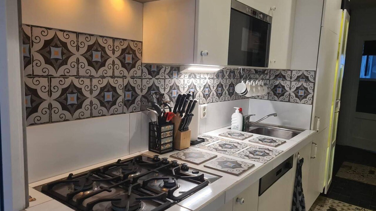 Landlust House | Nice 2 Double Bed in Sunny House in Amsterdam West