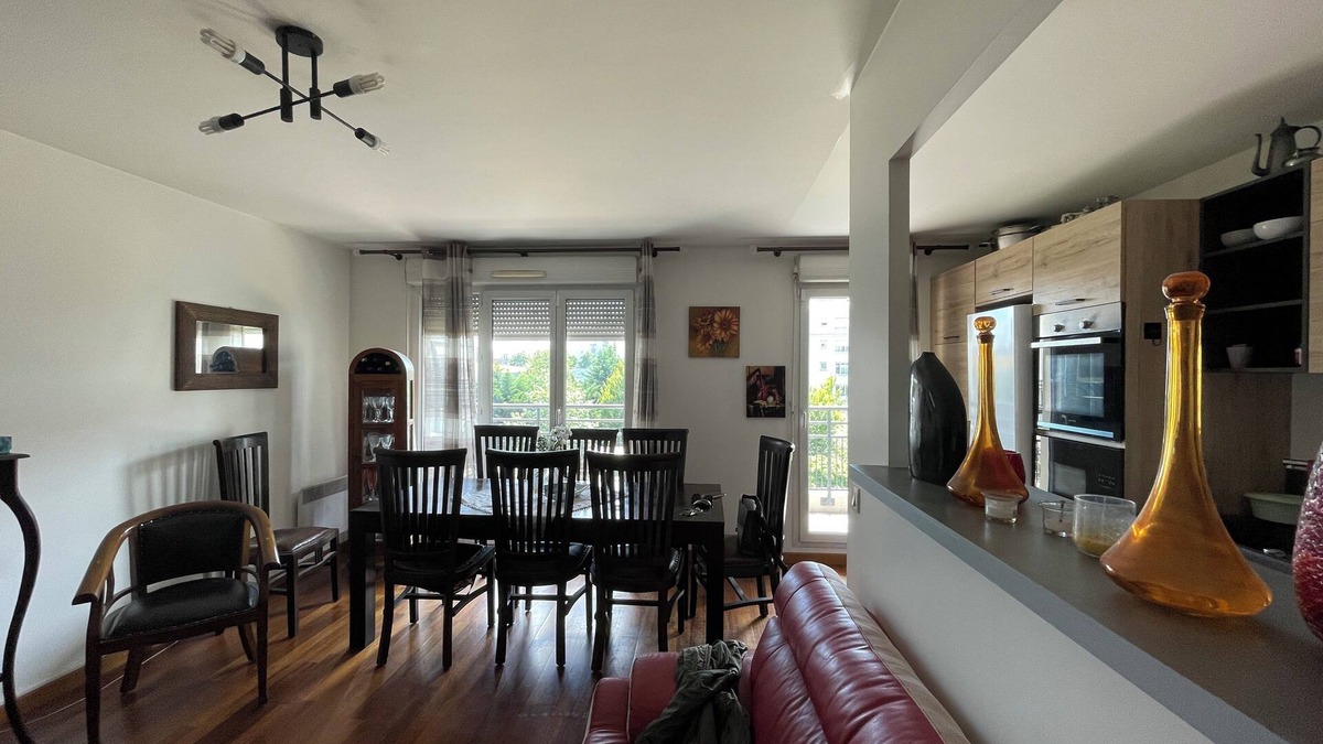 L'Economie Apartment | Nice 3-room apartment in a very quiet residence overlooking the garden