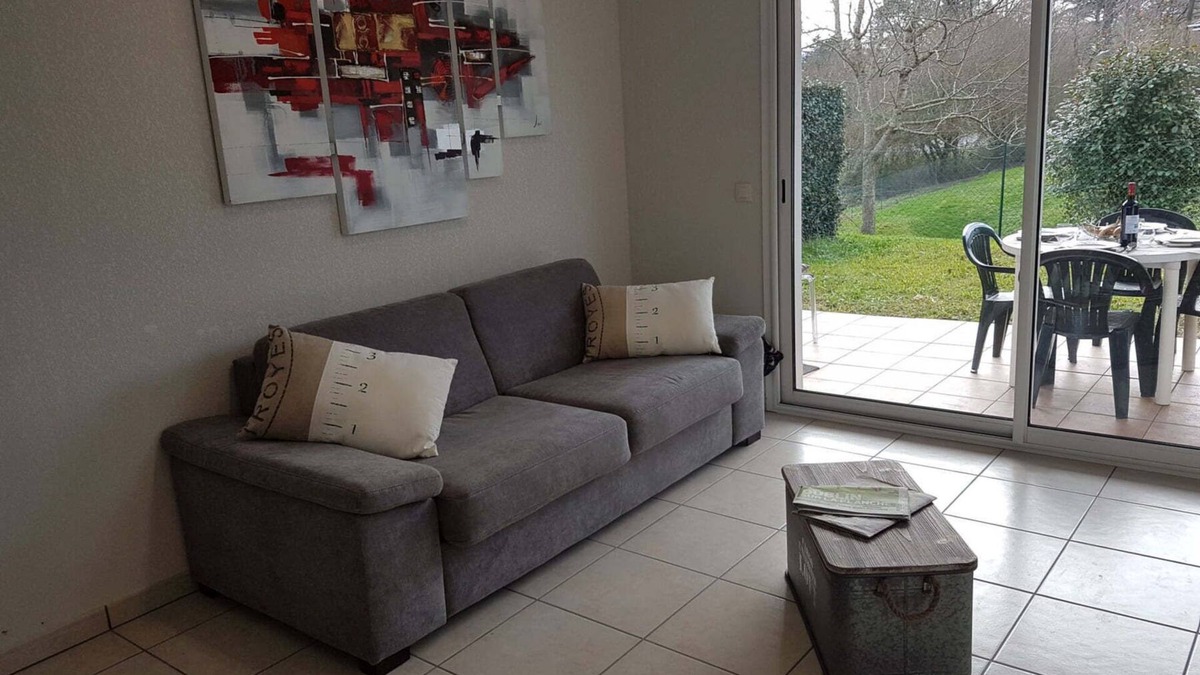 Behobie Apartment | Nice 3* Socoa/Urrugne apartment with garden terrace