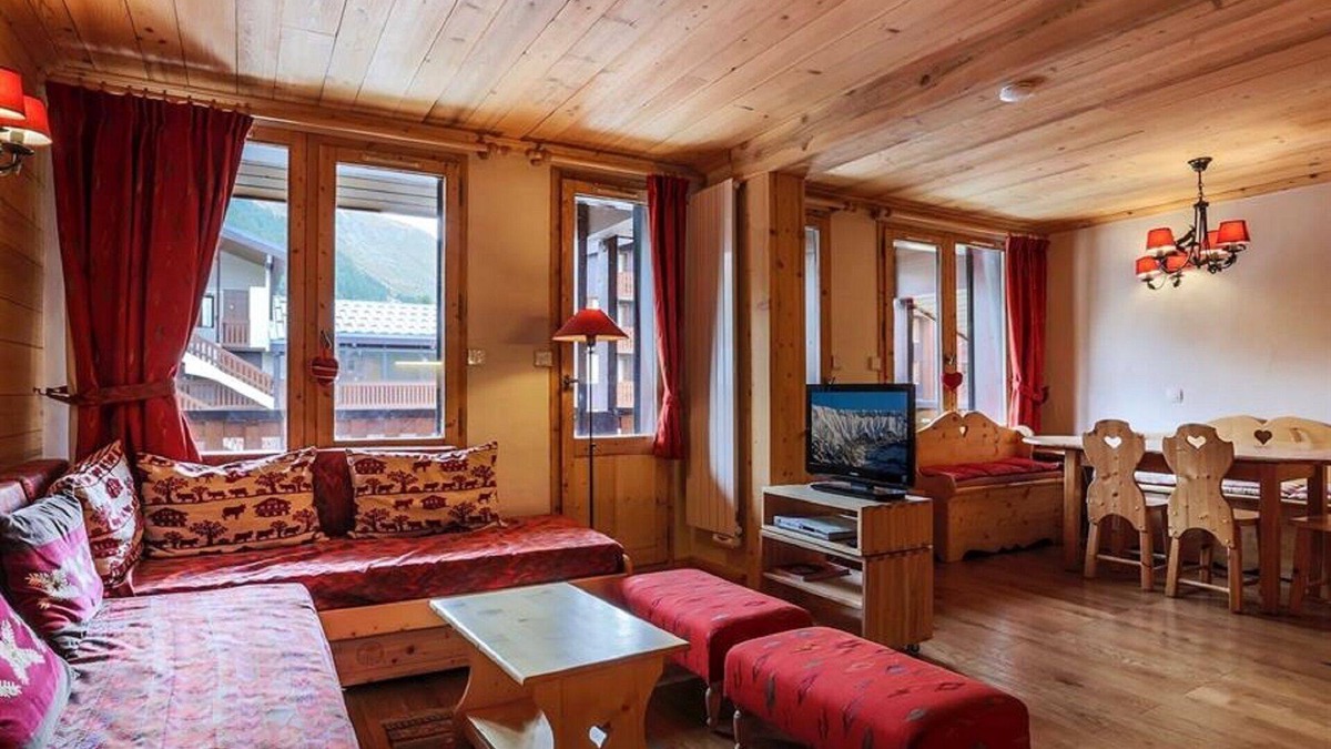 Val-d'Isere Apartment | Nice and cosy apartment near the slopes and resort center