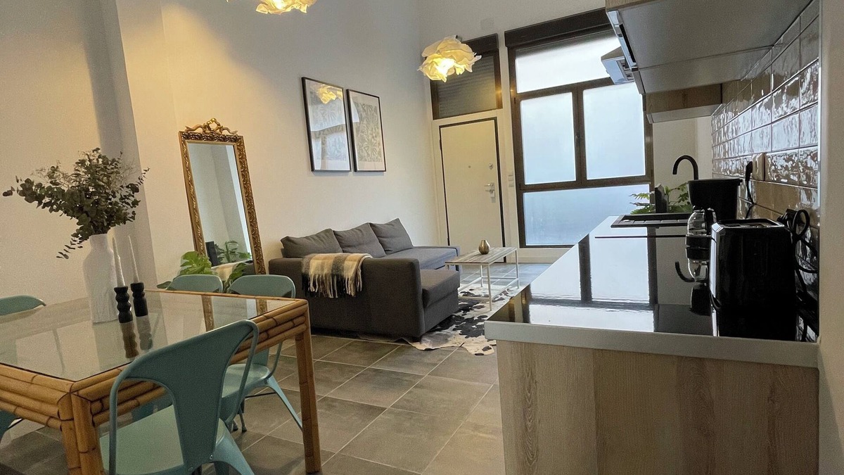 Bellas Vistas Apartment | Nice and spacious apartment in Madrid