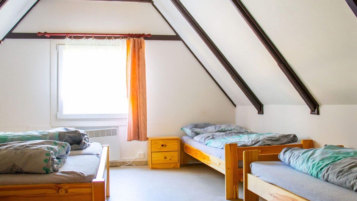 Hradec Kralove House | Nice apartment in villa for 12 guests with WIFI, TV, patio, pets allowed and parking