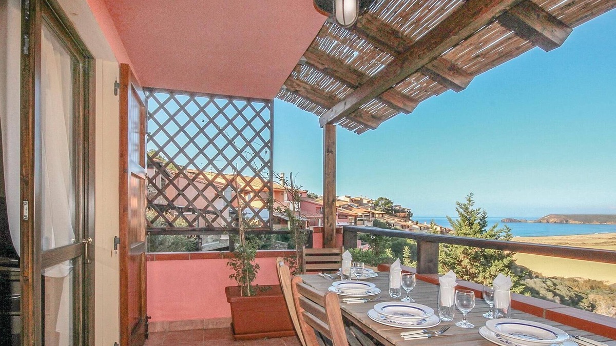Torre dei Corsari Apartment | Nice apartment in Torre dei Corsari CA
