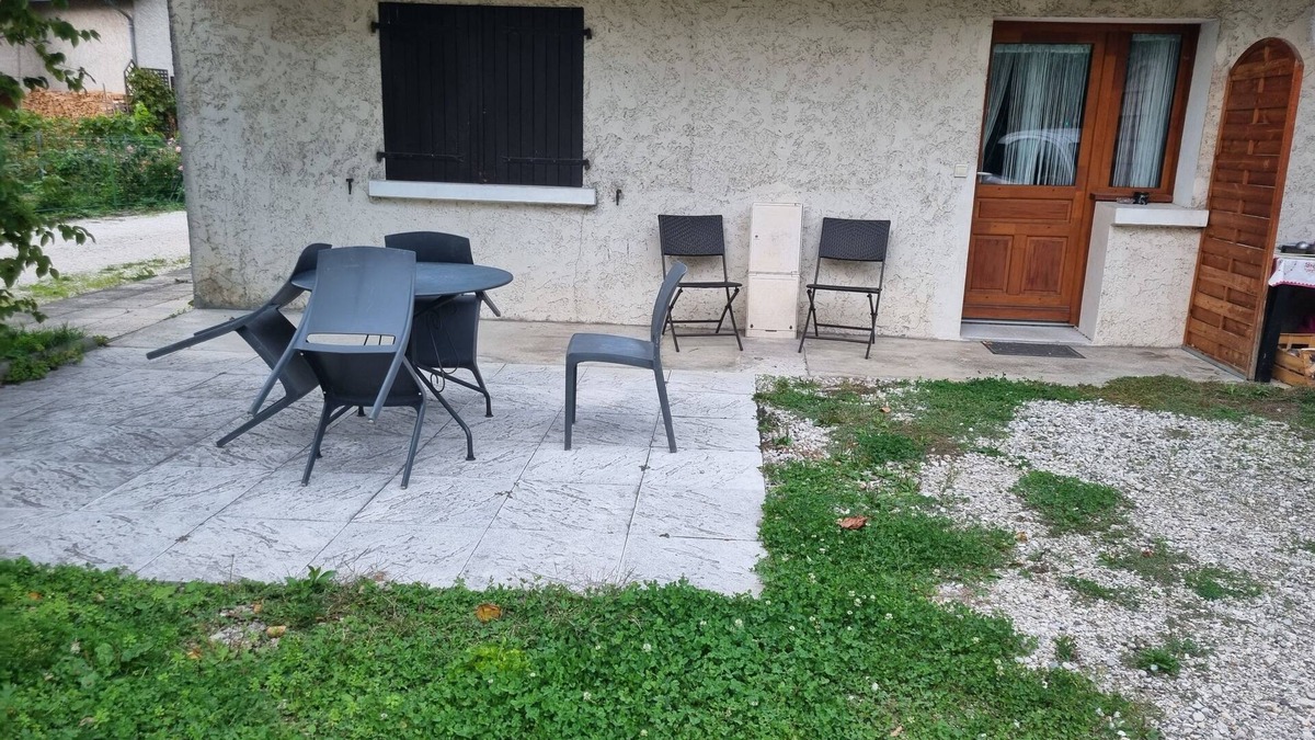 Saint-Egreve Apartment | Nice apartment near Grenoble