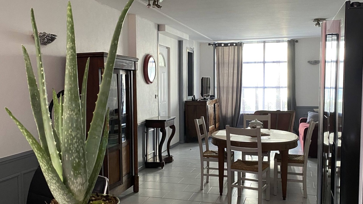 Villers-Cotterets Apartment | Nice apartment