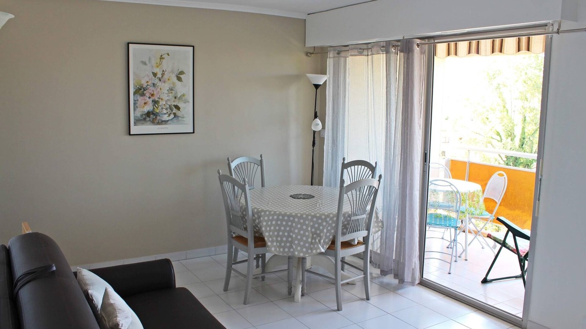 Frejus Plage Condo | Nice apartment 400 m from the beach