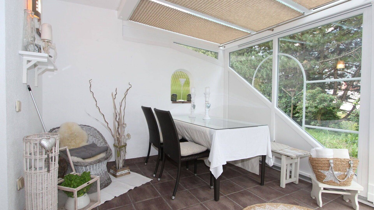 Zirl Apartment | Nice apartment for 4 guests with WIFI, TV, patio and parking
