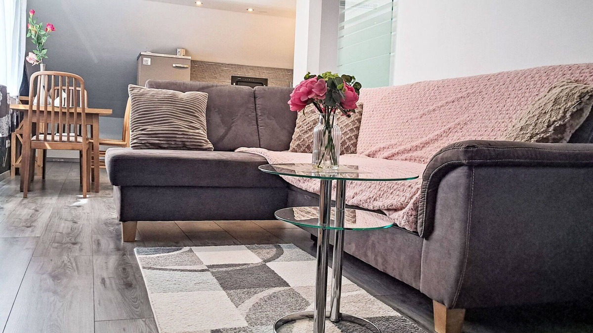 Bad Ischl Apartment | Nice apartment for 2 guests with WIFI, TV, pets allowed and parking