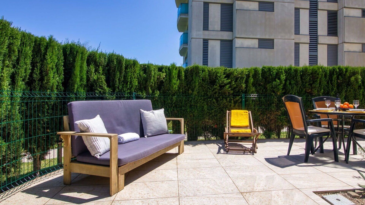 Vergel Apartment | Nice apartment for 2 guests with WIFI, pool, A/C, TV, terrace and pets allowed