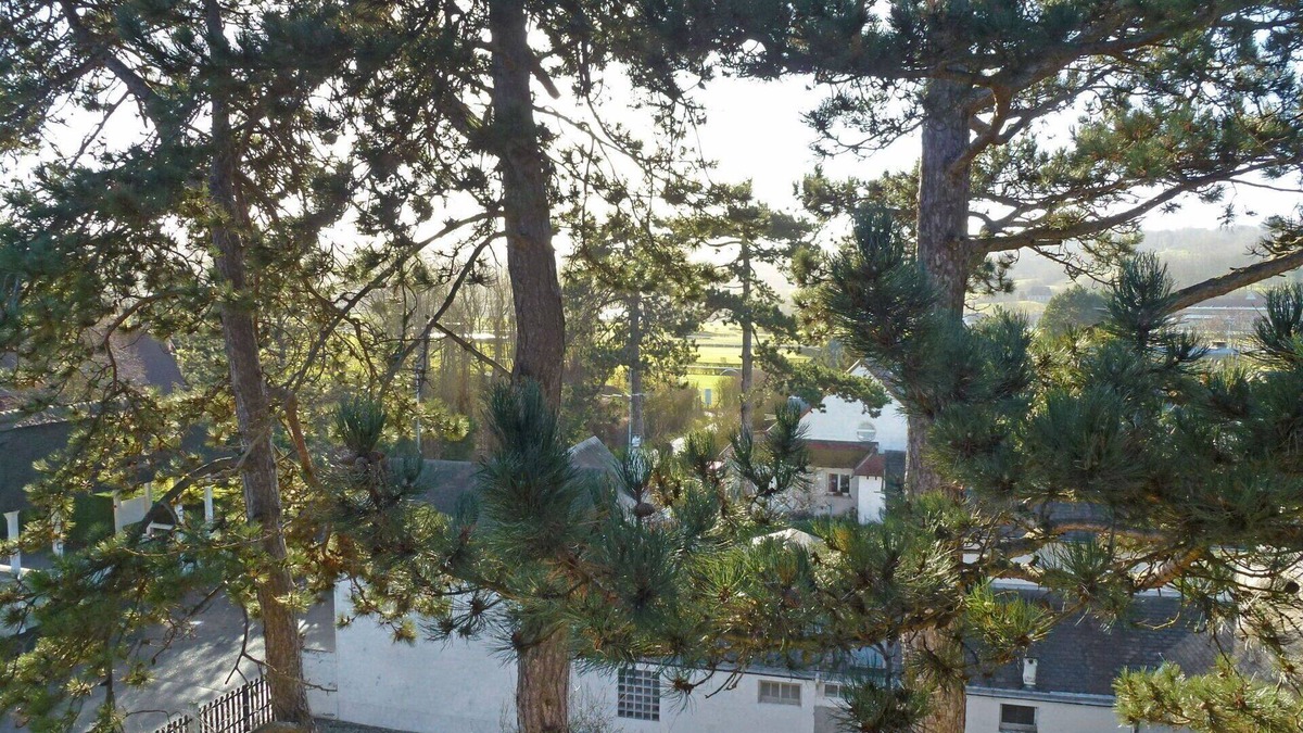 Tourgeville Apartment | Nice apartment for 4 people with WIFI, TV, balcony, panoramic view and parking