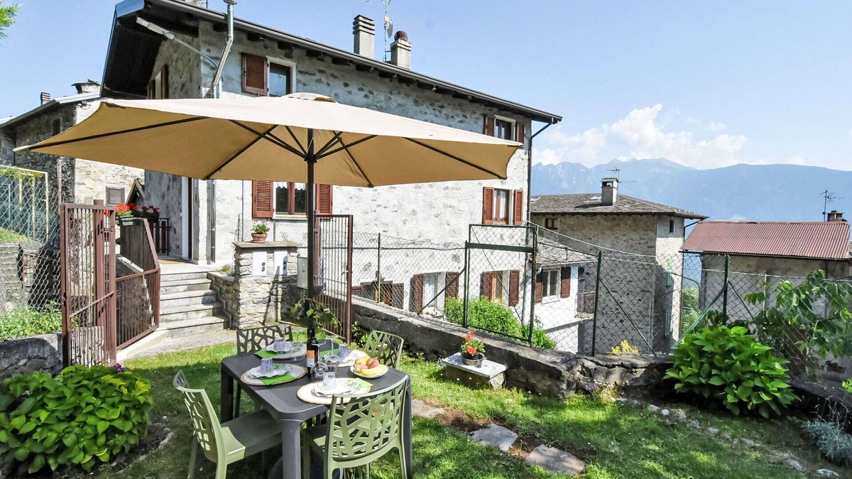 Civo Apartment | Nice apartment for 4 guests with WIFI, TV, balcony and pets allowed