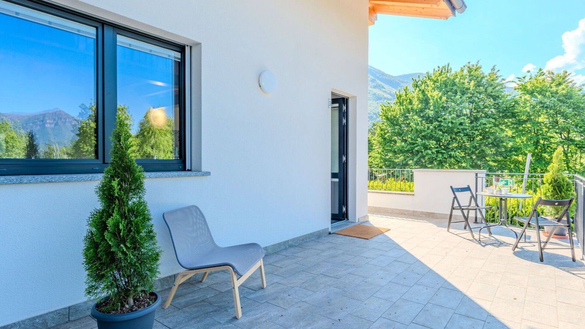 Dervio Apartment | Nice apartment for 4 guests with WIFI, pool, A/C, TV and patio