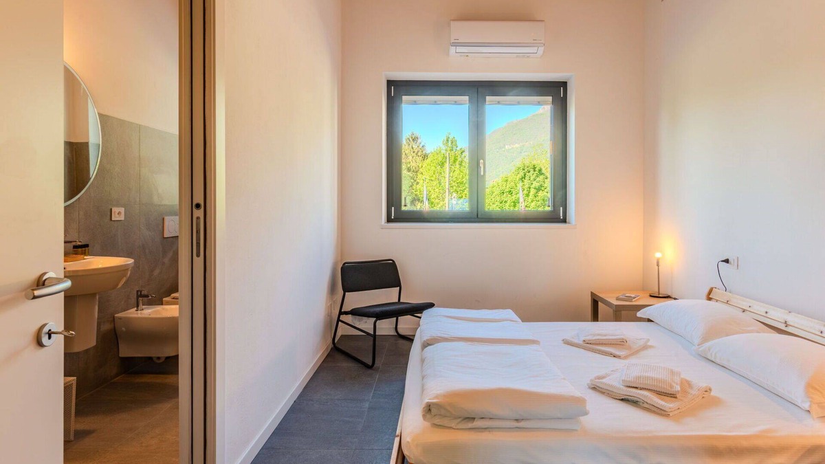 Dervio Apartment | Nice apartment for 4 guests with pool, A/C, WIFI, TV, patio and panoramic view
