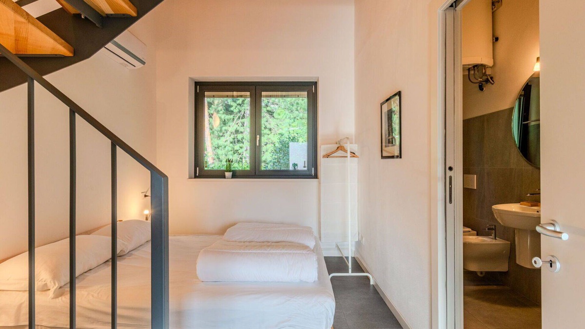 Dervio Apartment | Nice apartment for 4 guests with pool, WIFI, A/C, TV, patio and panoramic view