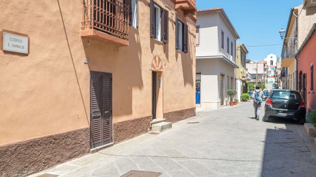 Arzachena Apartment | Nice apartment for 4 guests with WIFI, A/C, TV and balcony