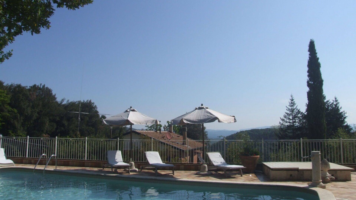 Val Canina Apartment | Nice apartment for 4 people with pool, WIFI, TV and patio