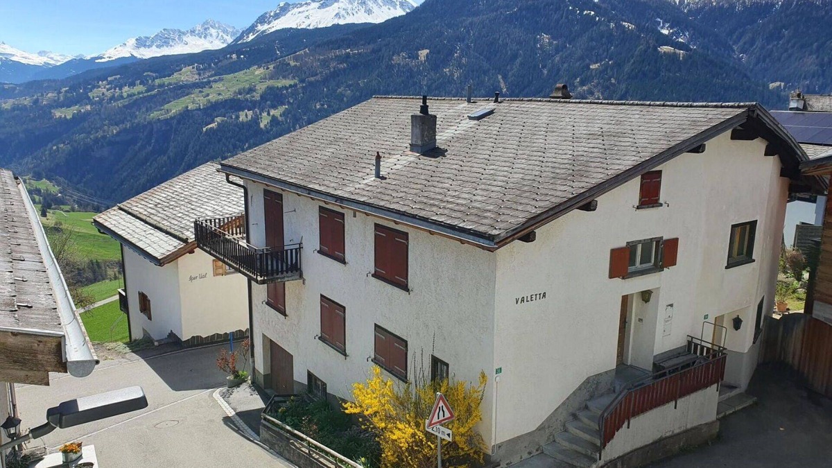 Vaz-Obervaz Apartment | Nice apartment for 5 guests with WIFI, balcony and pets allowed