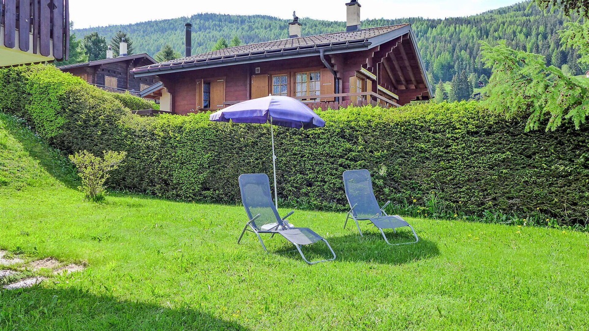 Buerchen Apartment | Nice apartment for 5 people with WIFI, TV, patio, pets allowed, panoramic view and parking