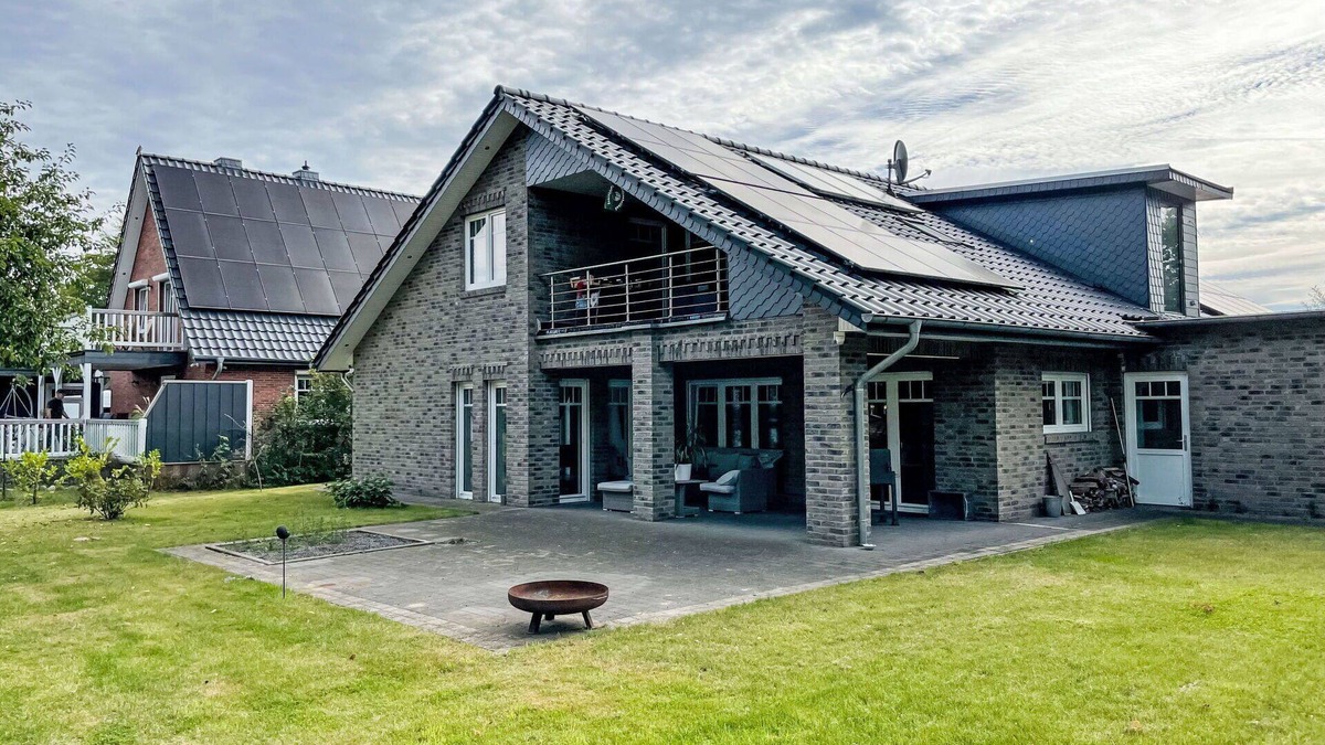 Hemmoor Apartment | Nice apartment for 7 guests with WIFI, TV, terrace and parking