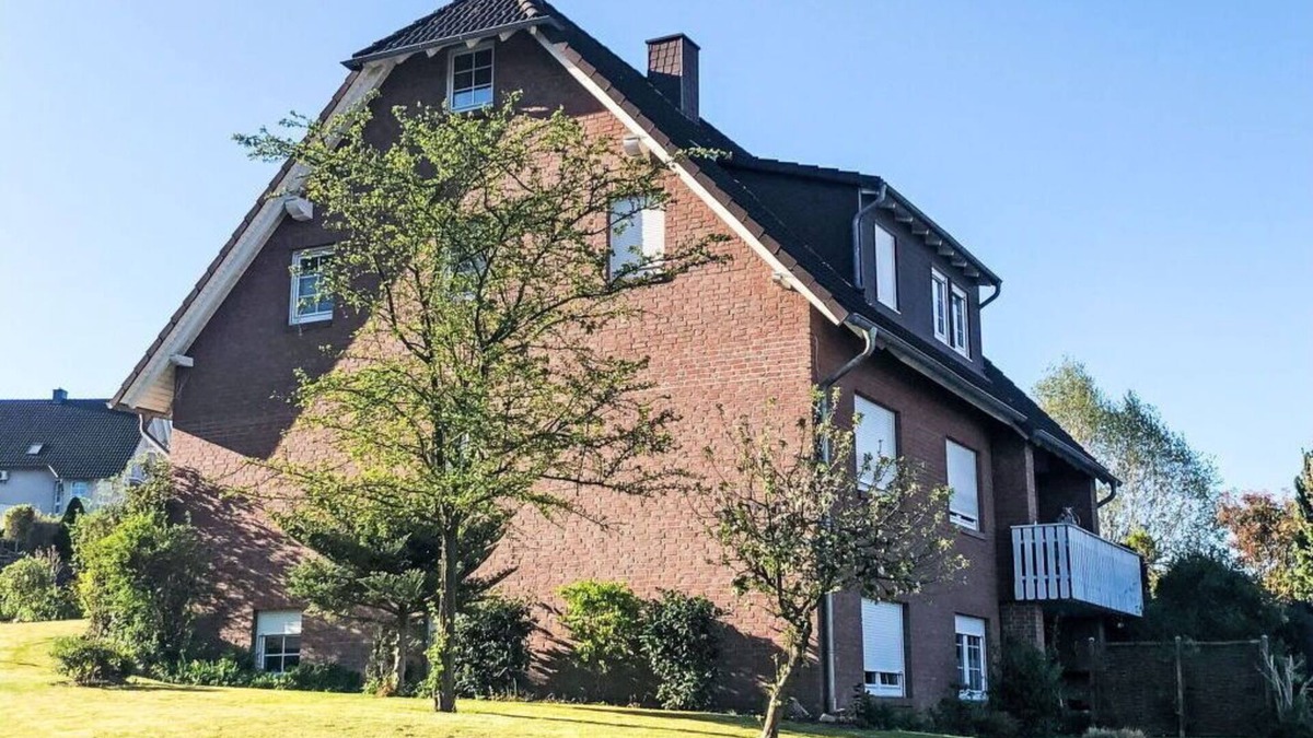Bodenwerder Apartment | Nice apartment for 4 guests with WIFI, TV, balcony and panoramic view